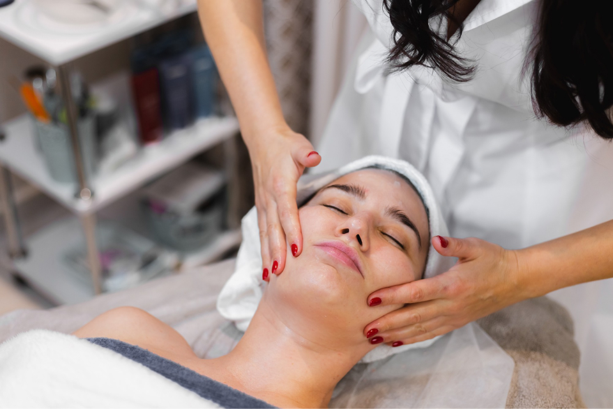 Hydrating and Brightening Facials in Kadubeesanahalli