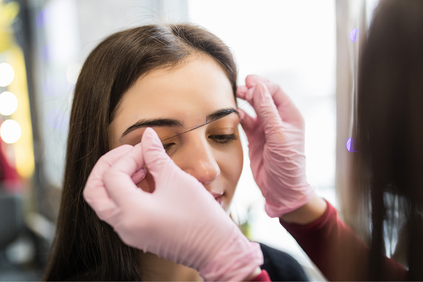 Threading and waxing in Kadubeesanahalli