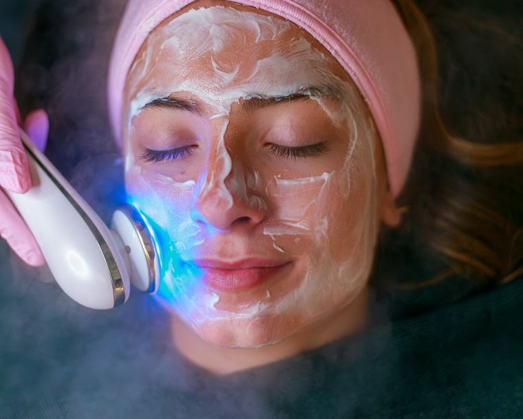 Professional facials in HSR Layout, Bangalore for glowing skin