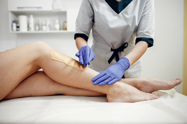 Body hair removal using gentle waxing in Indiranagar, Bangalore